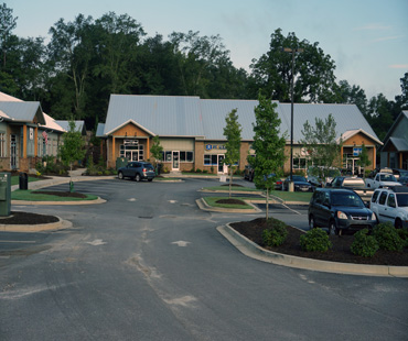 Treehouse Market at The Falls